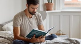 Книги, которые помогут отвлечься от новостей и стресса